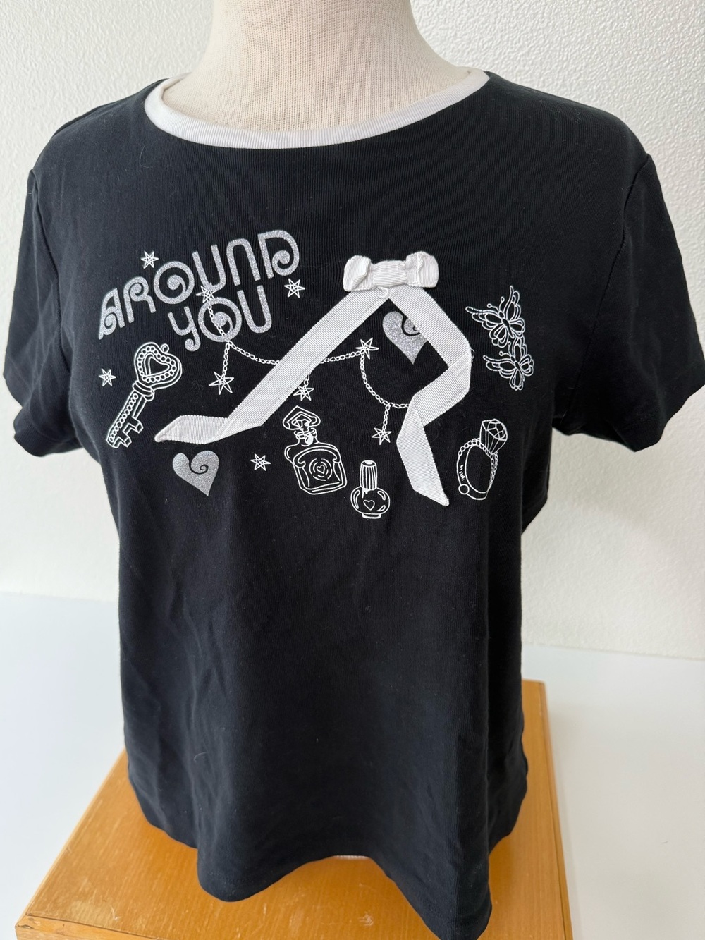Vintage Bossini Y2K Coquette Ribbed Graphic Tee Black XXL “Around You” W/ Ribbon